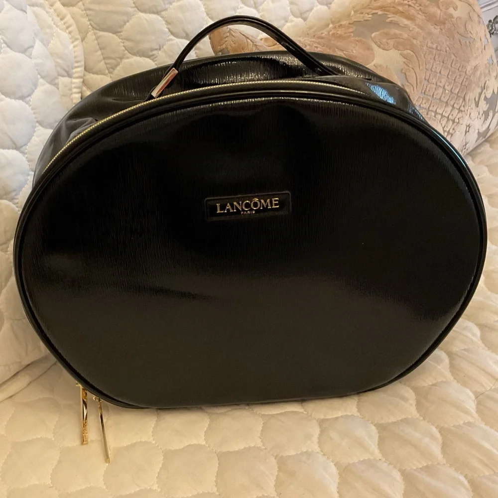 Lancôme Black Patent Cosmetic/ Travel Case